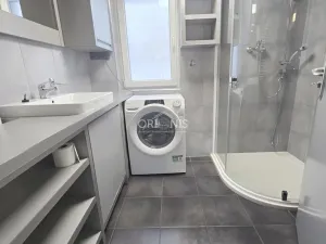 Pronájem bytu 2+kk, Chomutov, Lipská, 65 m2