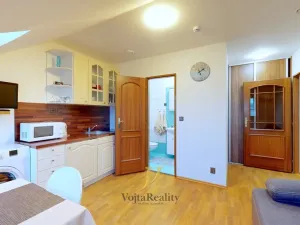 Pronájem bytu 2+kk, Olomouc - Neředín, Západní, 33 m2