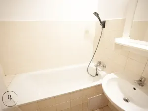 Pronájem bytu 2+1, Praha - Břevnov, Pod Drinopolem, 56 m2