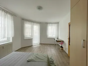 Pronájem bytu 2+kk, Olomouc - Slavonín, Topolová, 56 m2