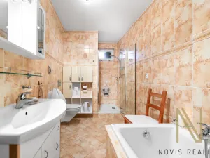 Prodej rodinného domu, Plzeň, Pod Lesem, 250 m2