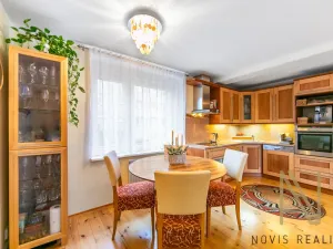 Prodej rodinného domu, Plzeň, Pod Lesem, 250 m2