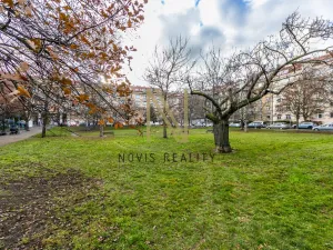 Prodej bytu 1+kk, Praha - Bubeneč, N. A. Někrasova, 33 m2