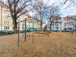 Prodej bytu 1+kk, Praha - Bubeneč, N. A. Někrasova, 33 m2