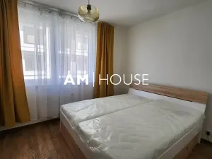 Pronájem bytu 2+kk, Praha - Vysočany, Smržových, 52 m2