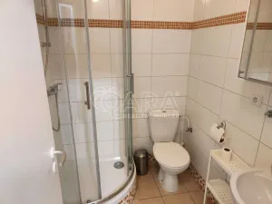 Pronájem kanceláře, Praha - Karlín, Křižíkova, 22 m2