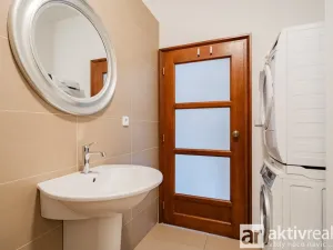 Pronájem bytu 4+kk, Praha - Vinohrady, Perucká, 180 m2
