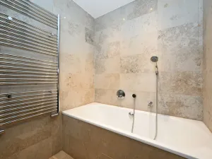 Pronájem bytu 5+kk, Praha - Hrdlořezy, Mezilehlá, 141 m2