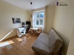 Pronájem bytu 1+1, Karlovy Vary, Ondřejská, 35 m2