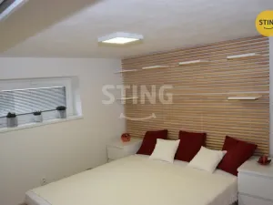 Pronájem atypického bytu, Zlín, Zahradní, 46 m2