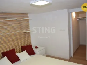 Pronájem atypického bytu, Zlín, Zahradní, 46 m2
