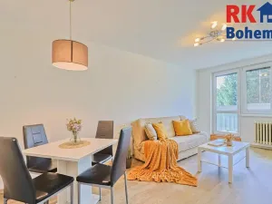 Prodej bytu 3+1, Pečky, V Horkách, 63 m2