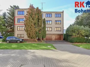 Prodej bytu 3+1, Pečky, V Horkách, 63 m2