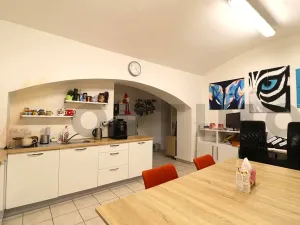 Prodej kanceláře, Praha - Smíchov, Ostrovského, 120 m2