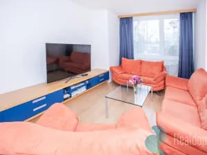 Prodej bytu 3+1, Praha, Brandlova, 67 m2