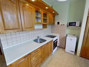 Prodej bytu 2+1, Okříšky, J. A. Komenského, 65 m2