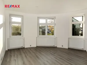 Prodej činžovního domu, Ústí nad Labem, náměstí Prokopa Velikého, 576 m2