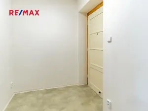 Prodej bytu 2+kk, Žandov, Pod Dubovkou, 54 m2