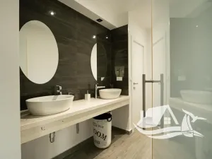 Prodej vily, Podstrana, Chorvatsko, 220 m2