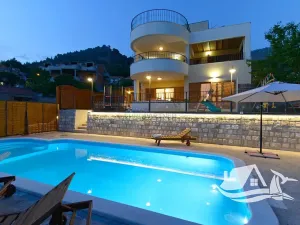 Prodej rodinného domu, Split, Chorvatsko, 290 m2