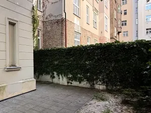 Prodej bytu 2+kk, Praha - Nové Město, Gorazdova, 69 m2