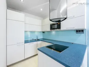Pronájem bytu 3+kk, Praha - Modřany, Generála Šišky, 84 m2
