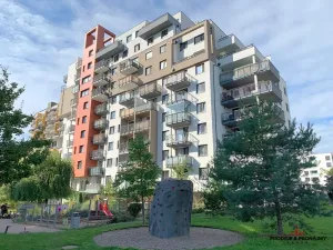 Pronájem bytu 2+kk, Praha - Vysočany, Pod Harfou, 54 m2