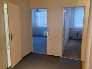 Pronájem bytu 4+1, Praha, Chalabalova, 96 m2