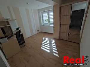 Pronájem bytu 4+kk, Rajhradice, Hlavní, 102 m2