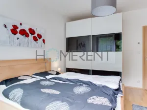 Pronájem bytu 2+kk, Praha - Smíchov, Mozartova, 46 m2