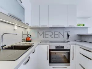 Pronájem bytu 2+kk, Praha - Smíchov, Mozartova, 46 m2