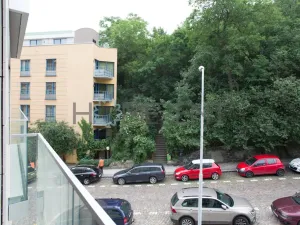 Pronájem bytu 2+kk, Praha - Smíchov, Mozartova, 46 m2