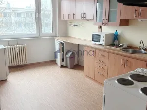 Pronájem bytu 3+1, Praha, Čenětická, 72 m2