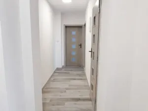 Pronájem bytu 3+1, Cheb, U Stadionu, 74 m2