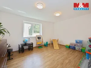 Prodej obchodního prostoru, Zbraslavice, 1381 m2