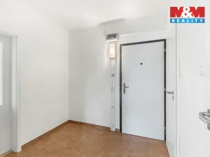 Prodej bytu 2+kk, Praha - Modřany, Urbánkova, 44 m2