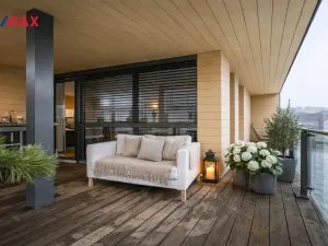 Pronájem bytu 3+kk, Praha - Libeň, Menclova, 96 m2