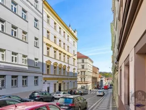 Pronájem bytu 3+1, Praha - Žižkov, Cimburkova, 65 m2