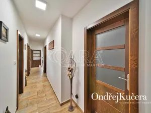 Prodej rodinného domu, Kostelec nad Labem, K Jahodovce, 140 m2