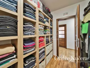 Prodej rodinného domu, Kostelec nad Labem, K Jahodovce, 140 m2