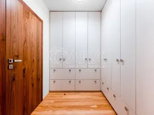 Pronájem vily, Roztoky, Nad vinicemi, 393 m2