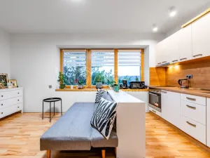 Pronájem vily, Roztoky, Nad vinicemi, 393 m2