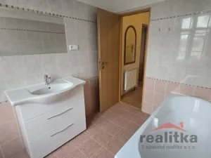 Prodej bytu 2+kk, Opava - Předměstí, 48 m2