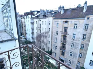 Pronájem bytu 2+kk, Praha - Vinohrady, Polská, 45 m2