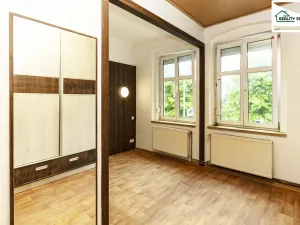 Pronájem bytu 3+1, Cheb, Tylova, 82 m2