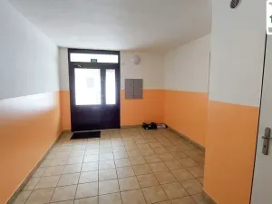 Pronájem bytu 2+1, Cheb, Stavbařů, 63 m2