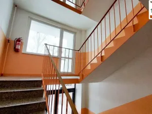 Pronájem bytu 2+1, Cheb, Stavbařů, 63 m2