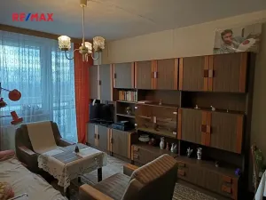 Prodej bytu 2+kk, Praha - Kobylisy, Třeboradická, 39 m2