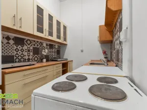 Pronájem bytu 4+1, Uherské Hradiště, náměstí Republiky, 92 m2