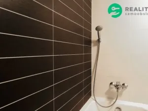 Pronájem bytu 1+kk, Praha - Jinonice, Pod Stolovou Horou, 32 m2